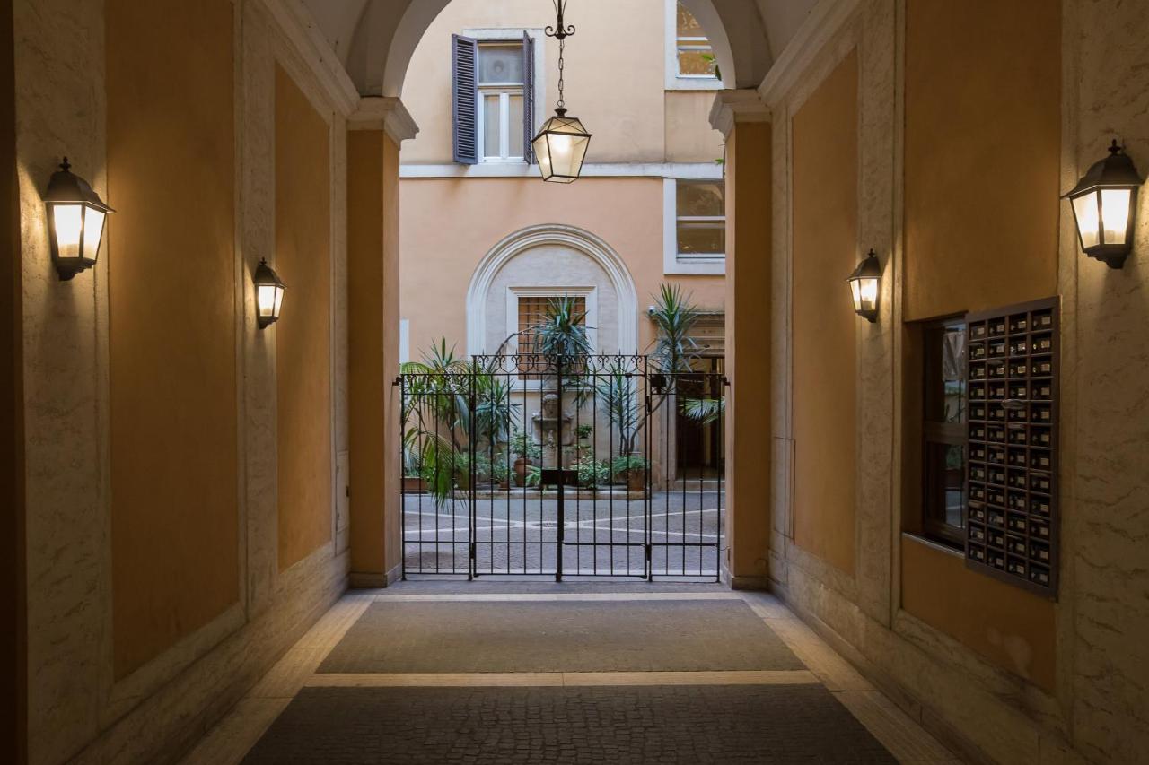 Apartment Pantheon Rome